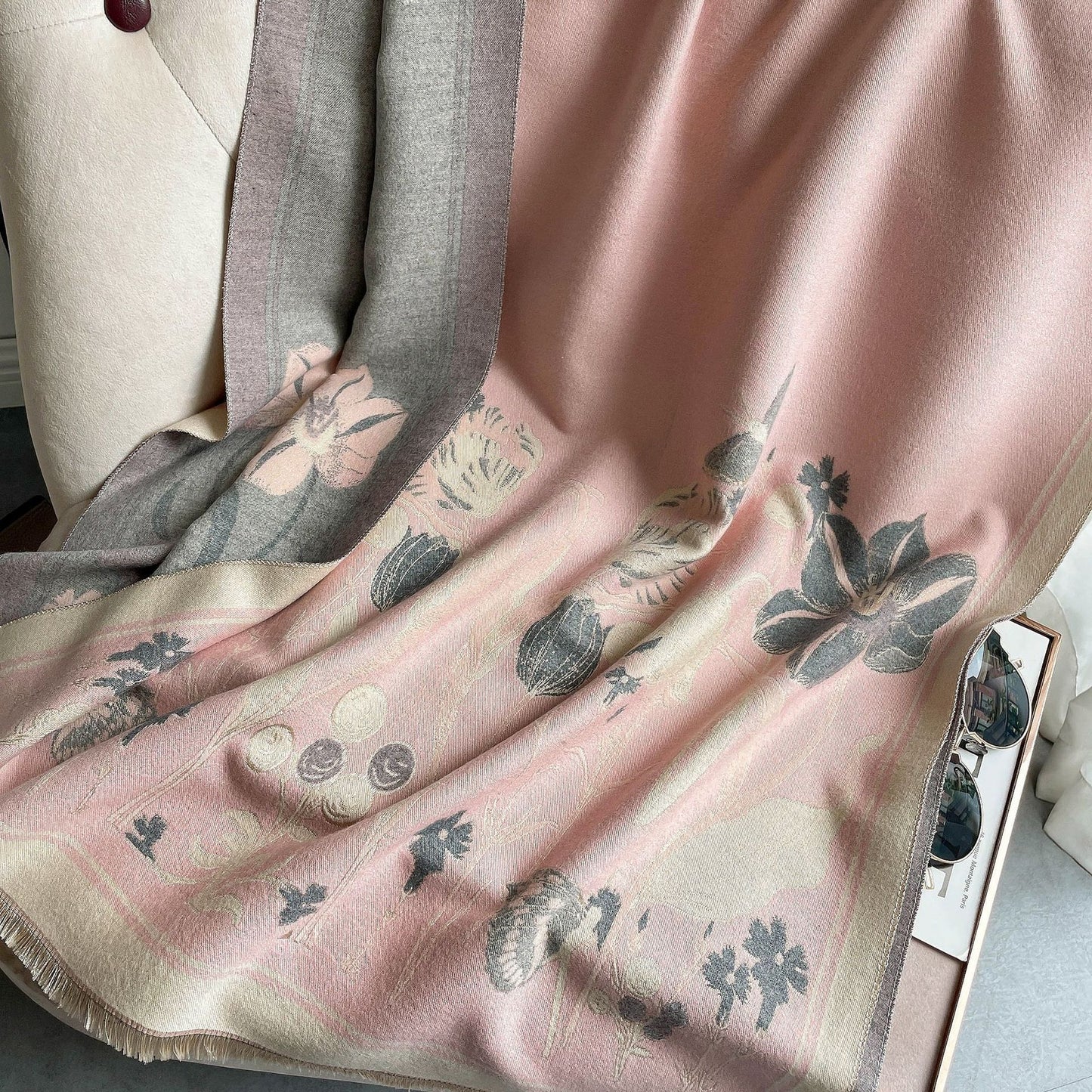 Warm Jacquard Flower Decorative Shawl