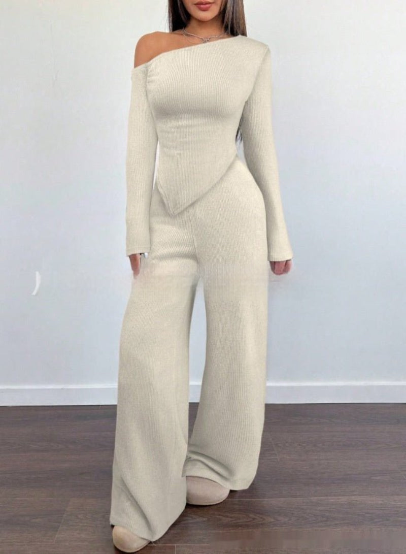 Simple Shoulder Graceful Top and Pants Suit for Women