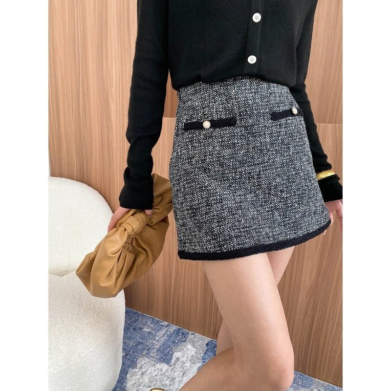 Chic French A-Line Skirt: Elegance meets quality construction