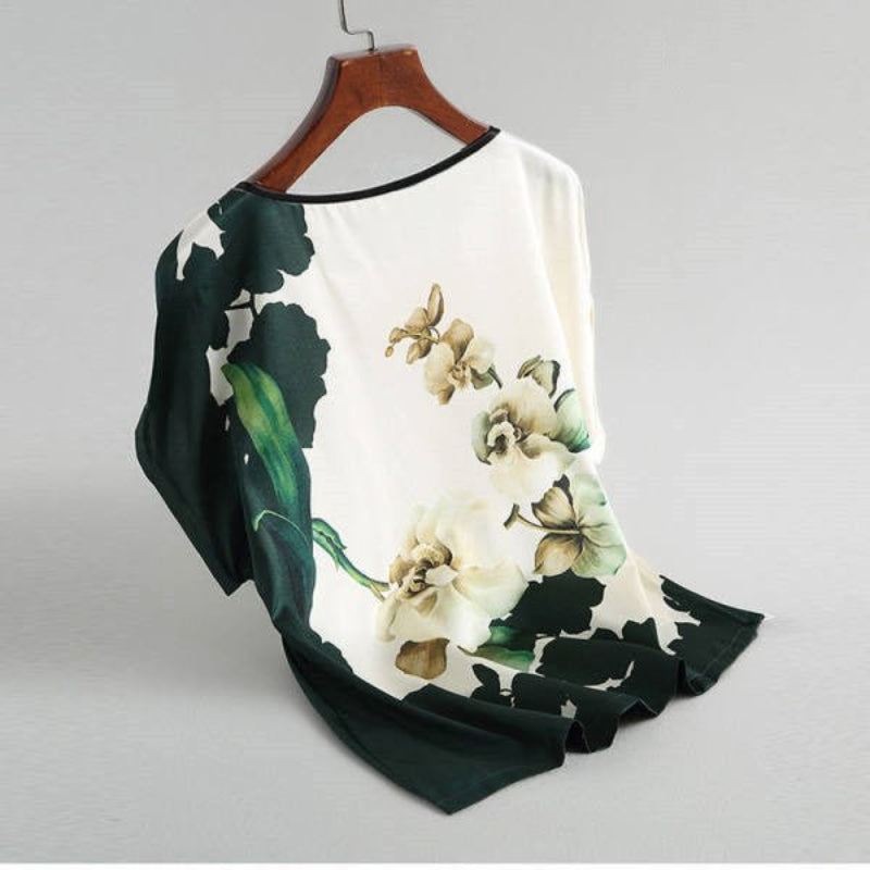 New Style Short-Sleeved Loose Blouse Women