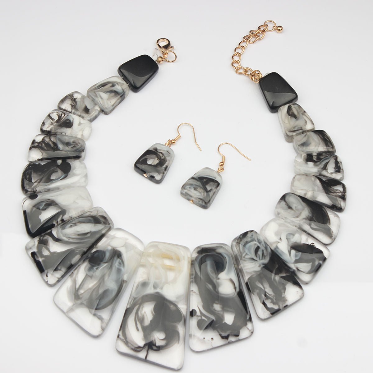 High Profile Retro Personality Necklace And Earrings Suite Ladies Ornament - Saunders Fashion