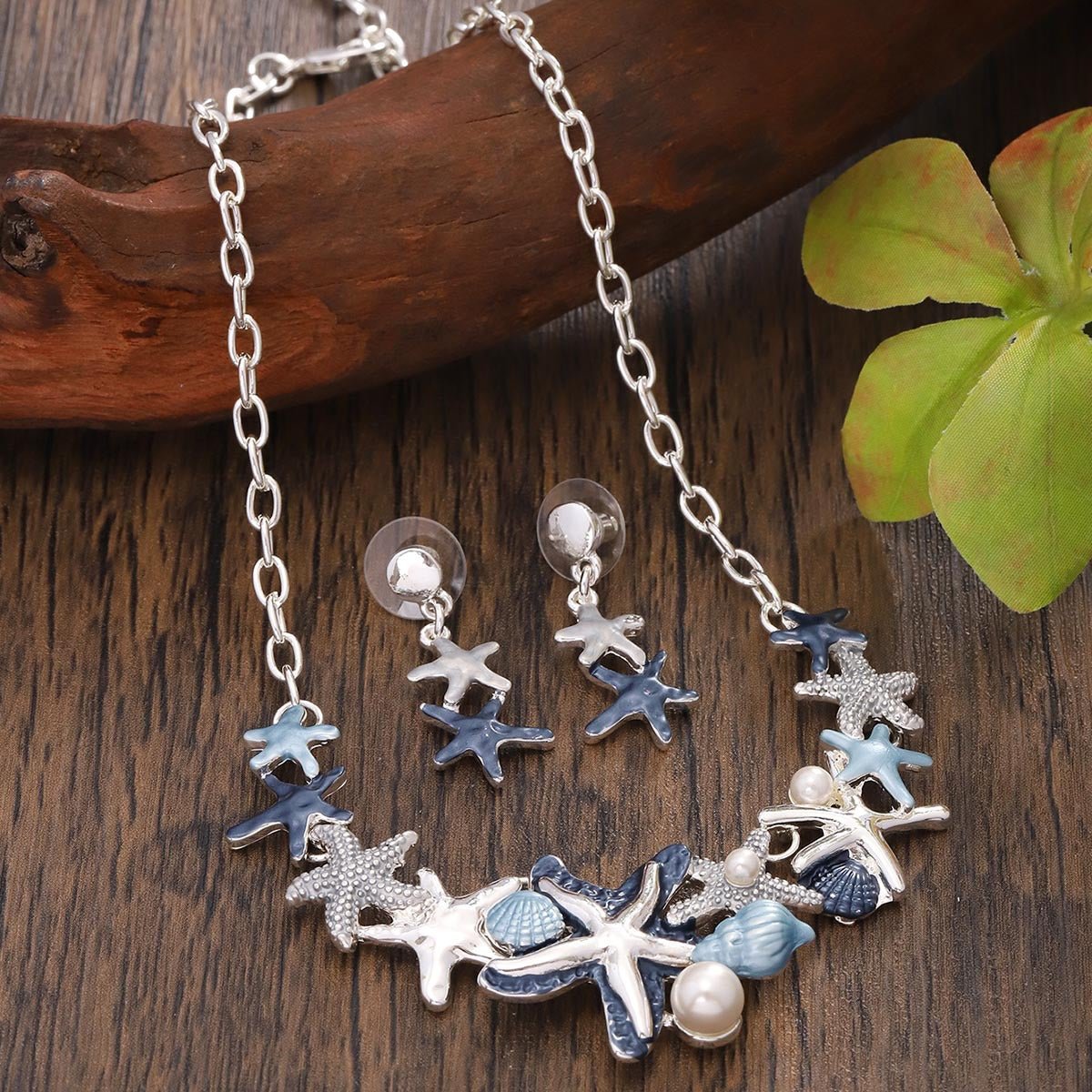 Ocean Treasures - Starfish & Shell Necklace and Earrings Set - Saunders Fashion